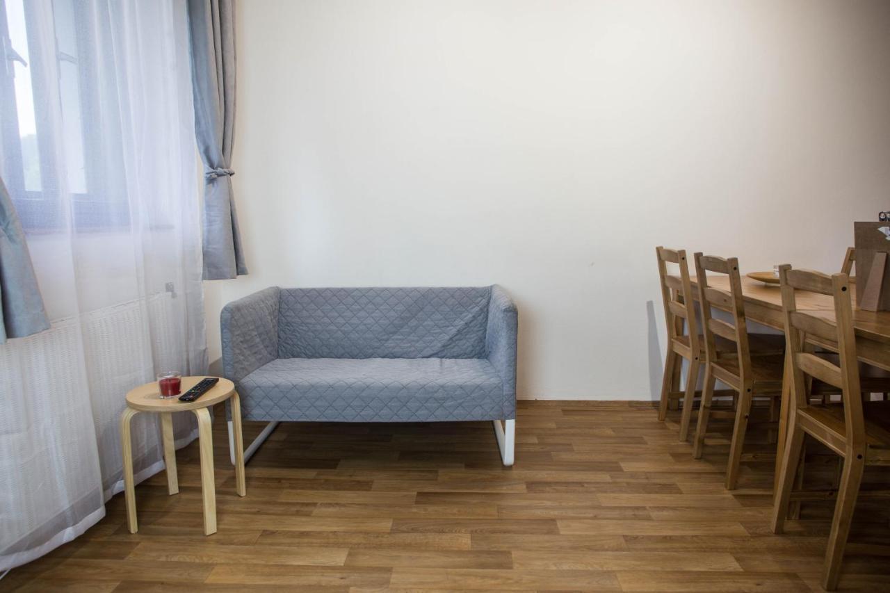 Apartmány Ve Mlejně Cachrov Exterior foto